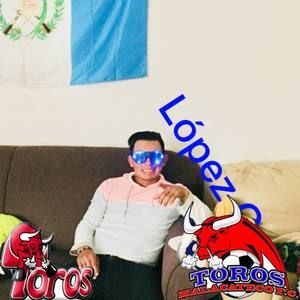 Meet your Posher, Leo